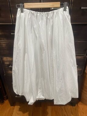 Abercrombie & F White Full-Length Women's Skirt/ Size S with stretch